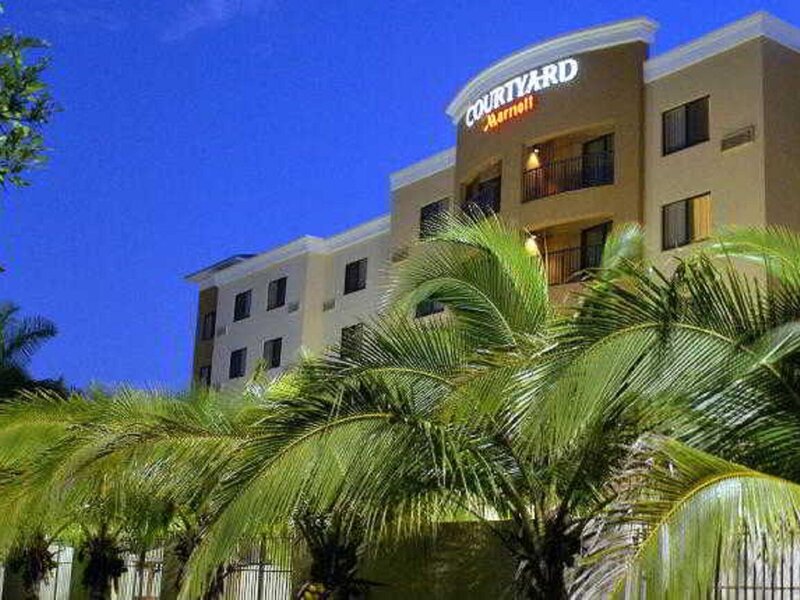 Hotel Courtyard Marriott Dolphin Mall USA Sweetwater
