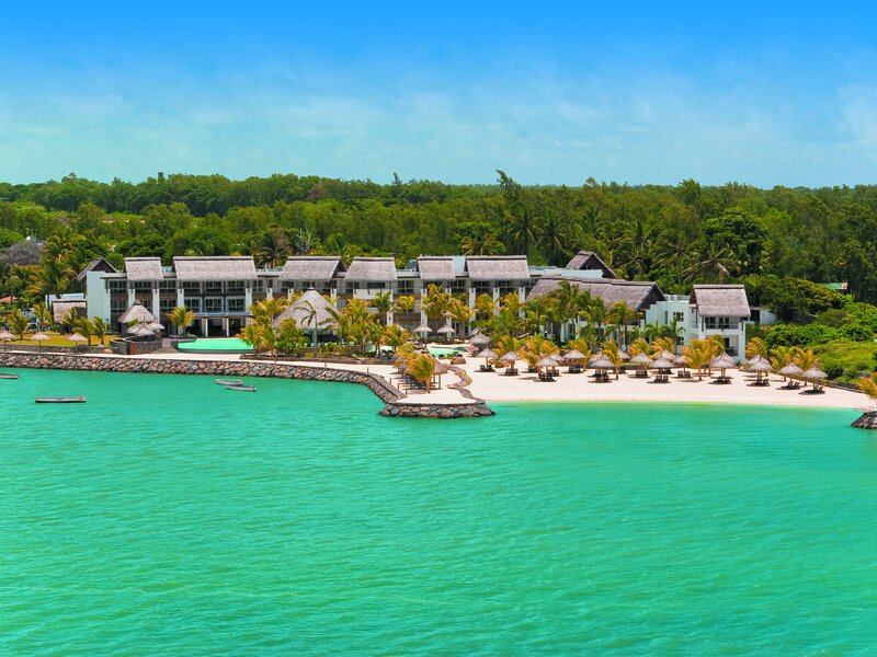 Laguna Beach Hotel & Spa Mauritius