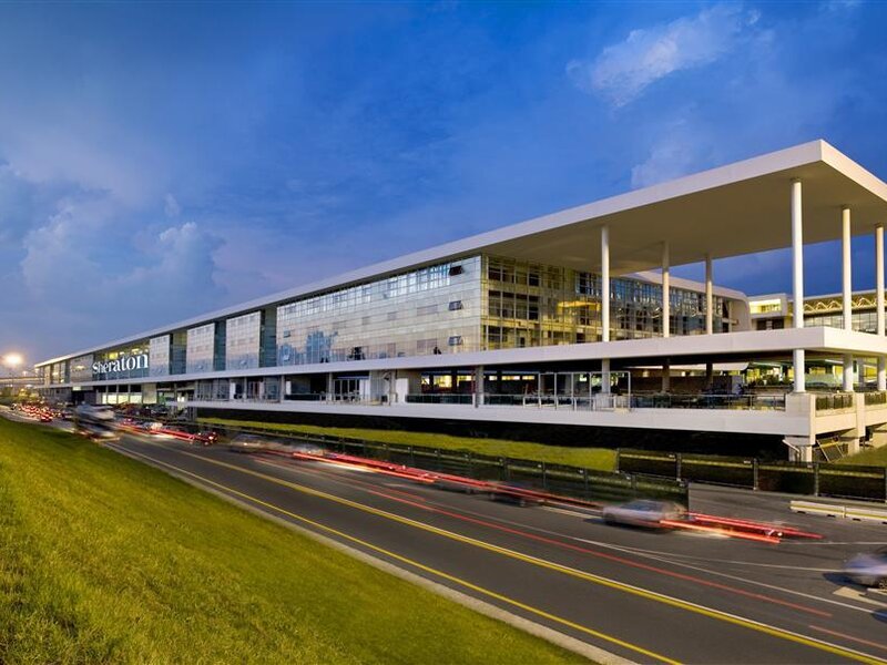 Hotel & Conference Centre Sheraton Milan Malpensa Airport Italien