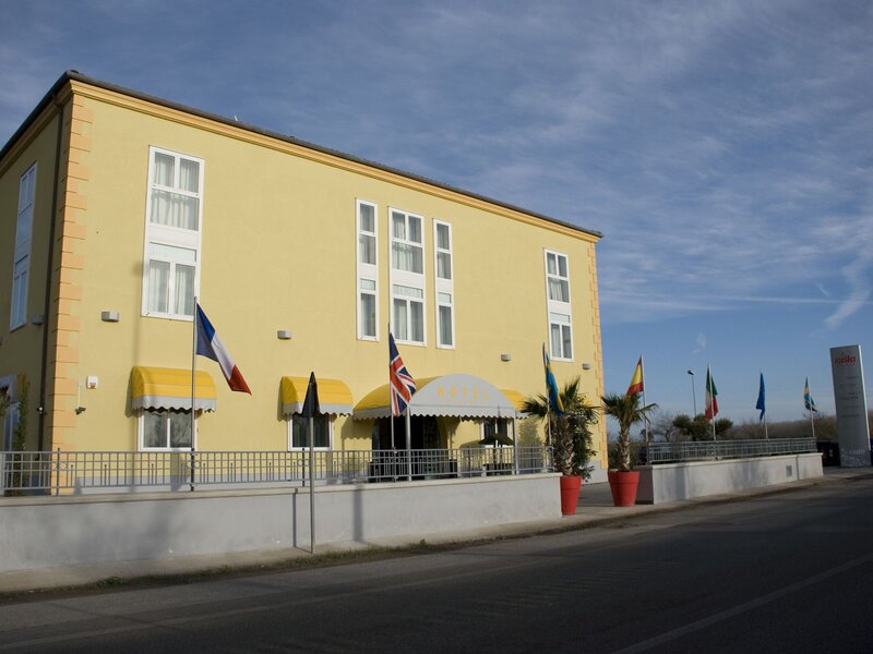 Hotel La Isla Resort Italien Pontecagnano