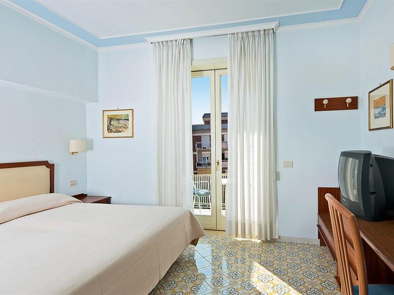 Hotel Tirrenia Italien Sorrent