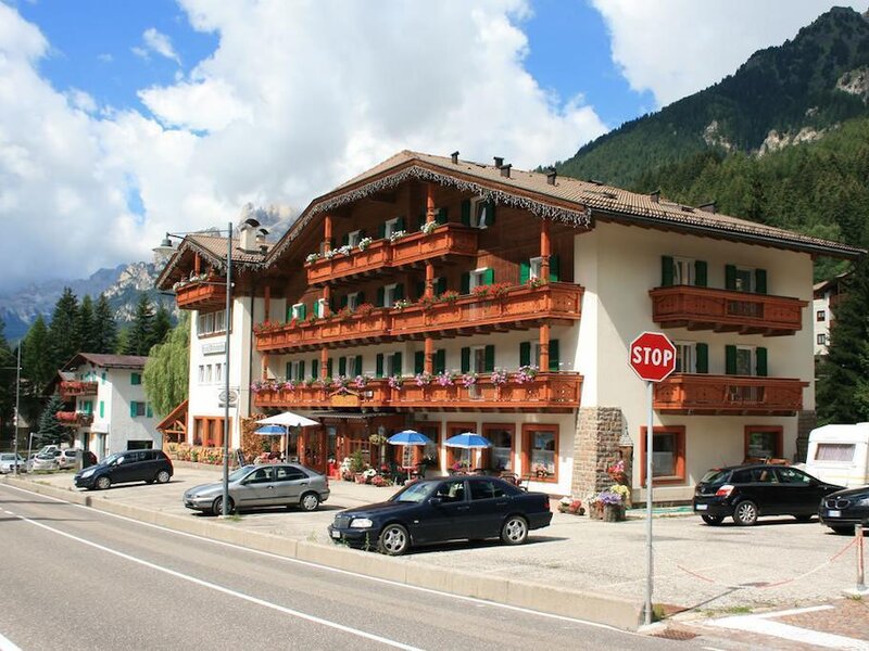 Hotel Rododendro Italien Campitello Di Fassa