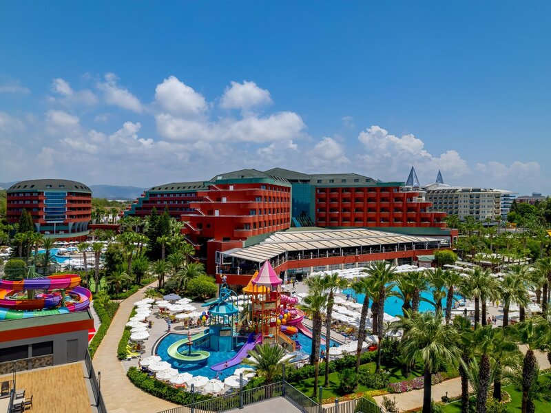 Delphin Deluxe Resort