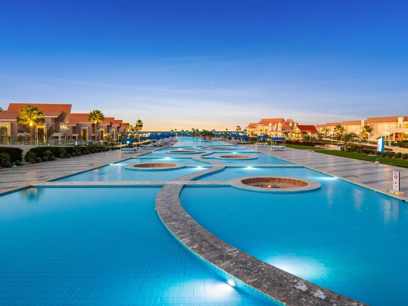 Pickalbatros Sea World Resort